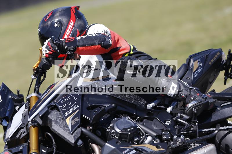 Archiv-2025/48 25.08.2025 Cornu Master School ADR/rot-rouge/112